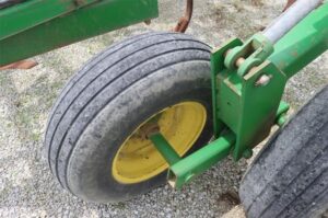 1990-JOHN-DEERE-960-68260-9