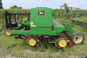 1993-JOHN-DEERE-750-77281-9
