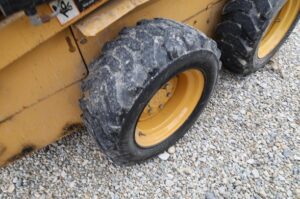 1999-NEW-HOLLAND-LX485-77978-9