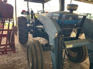 2000-NEW-HOLLAND-5610S-7