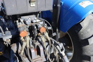 2001-NEW-HOLLAND-TN70-77543-6