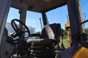 2002-NEW-HOLLAND-LB75B-75531-11