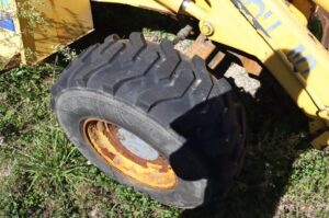 2002-NEW-HOLLAND-LB75B-75531-4