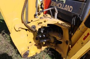 2002-NEW-HOLLAND-LB75B-75531-8