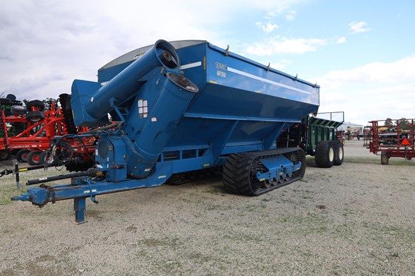2004 KINZE 1050 77353 - Apple Farm Service