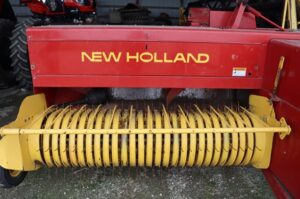 2004-NEW-HOLLAND-575-77095-2