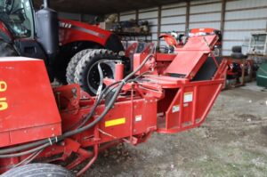 2004-NEW-HOLLAND-575-77095-7