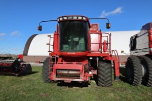 2005-CASE-IH-2377-75207-1