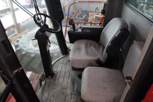 2005-CASE-IH-2377-76260-14