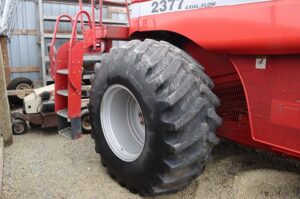 2005-CASE-IH-2377-76260-5
