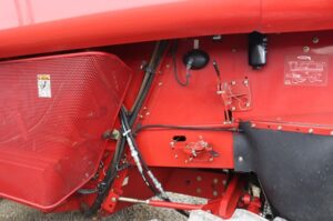 2005-CASE-IH-2377-76260-6