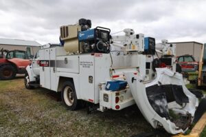 2005-FORD-F650-SD-v094cc-4