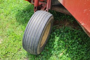 2005-NEW-HOLLAND-1465-77436-6