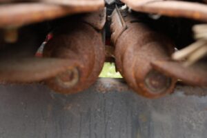 2006-CASE-IH-2412-65643-4
