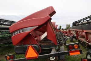 2006-CASE-IH-2412-65643-6