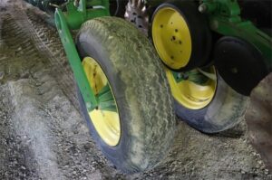 2007-JOHN-DEERE-1790-72241-8