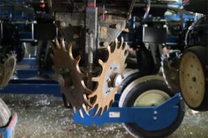2007-KINZE-3600-69951-6