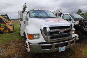2008-FORD-F650-SD-v0079c-1
