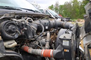 2008-FORD-F650-SD-v0079c-13