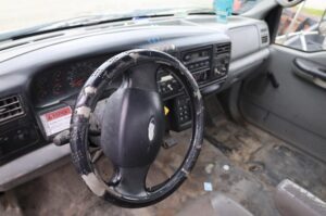 2008-FORD-F650-SD-v0079c-16
