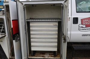 2008-FORD-F650-SD-v0079c-8