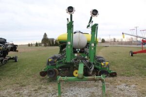 2008-JOHN-DEERE-1770-68943-1