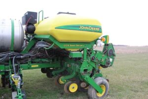 2008-JOHN-DEERE-1770-68943-5