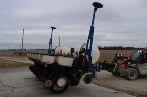 2008-KINZE-3000-73660-7