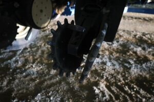 2008-KINZE-3600-78307-11