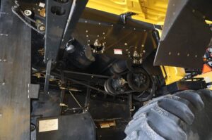 2008-NEW-HOLLAND-CR9040-77760-11