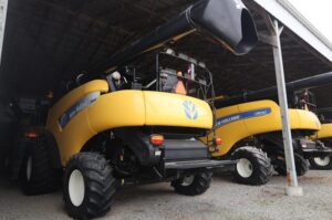 2008-NEW-HOLLAND-CR9040-77760-2