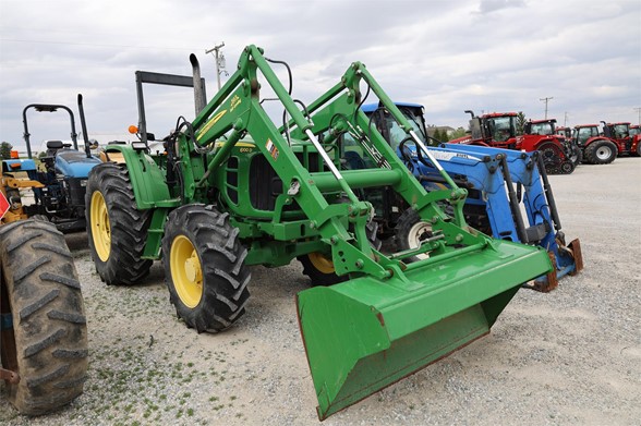 2009-JOHN-DEERE-6100D-73714