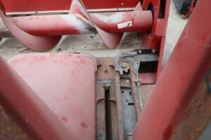 2010-CASE-IH-3408-69109-11