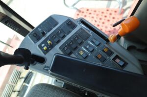 2010-CASE-IH-5088-75541-5