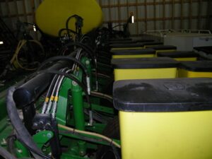 2010-JOHN-DEERE-1770NT-77196-21