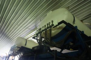 2010-KINZE-3660-64910-8