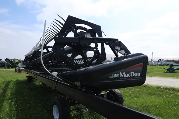 2010-MAC-DON-FD70-76689