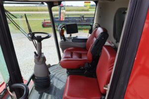 2011-CASE-IH-7120-77450-25