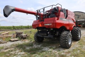 2011-CASE-IH-7120-77450-8