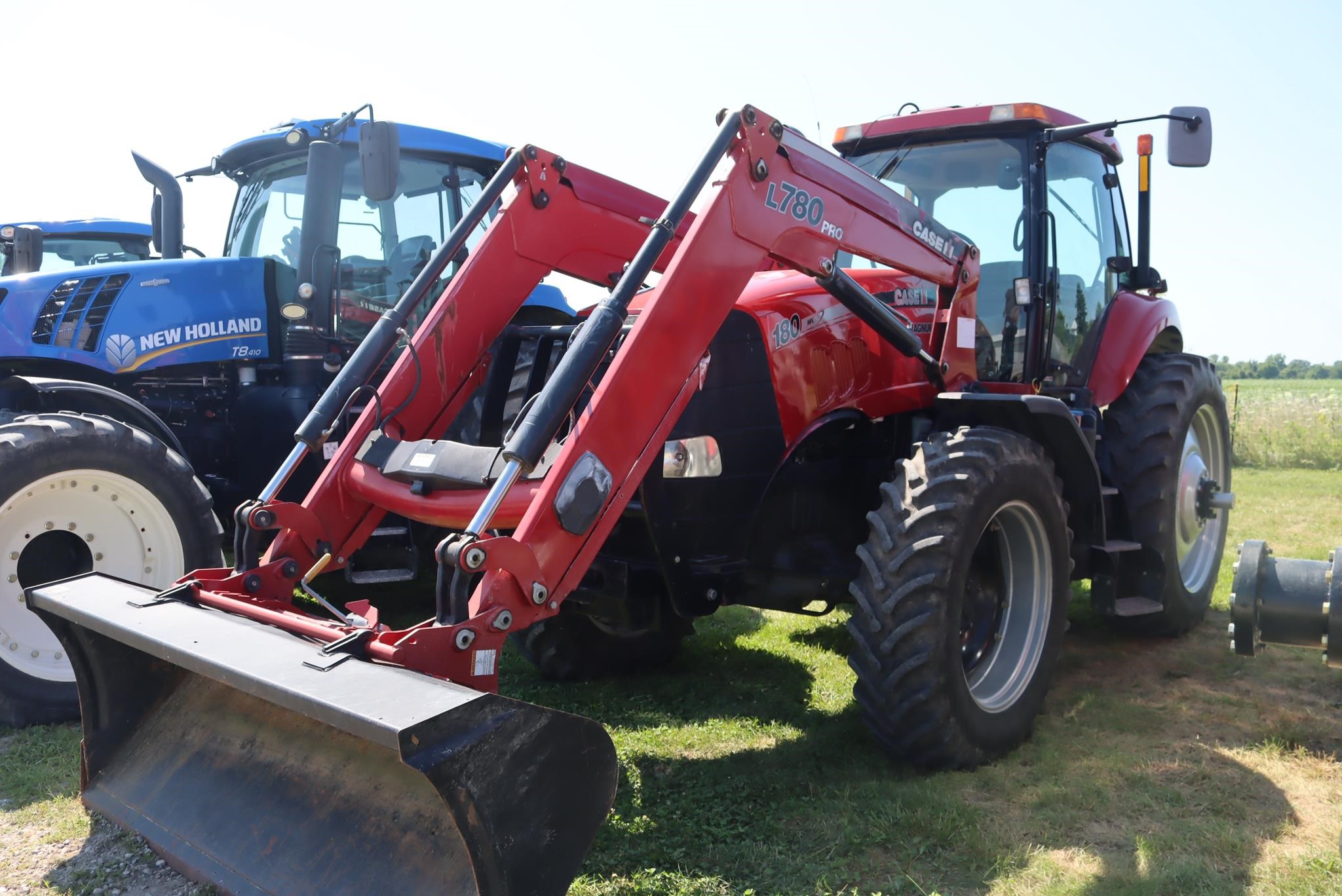 2011-CASE-IH-MAGNUM-180-78295