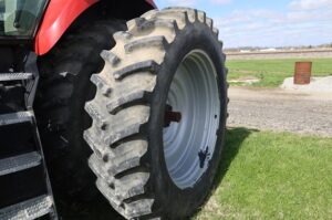2011-CASE-IH-MAGNUM-290-76270-6