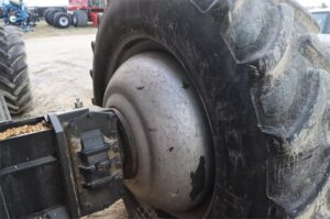 2012-CASE-IH-6130-74109-6