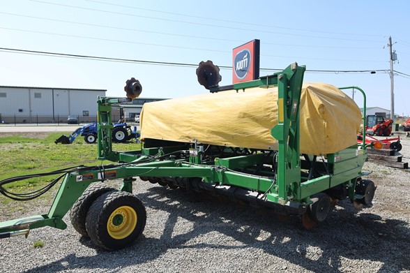 2012-JOHN-DEERE-1590-76421