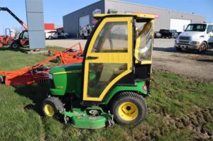 2012-JOHN-DEERE-X720-73876