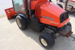 2012-KUBOTA-F3080-77098-2