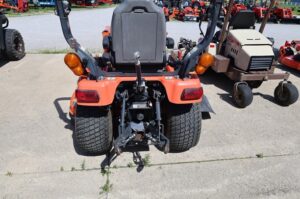 2013-KUBOTA-BX2370-77651-8