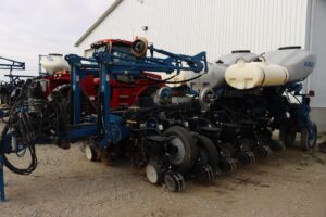 2014-KINZE-4900-76592-5
