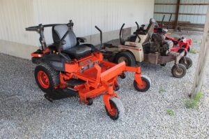 2014-KUBOTA-Z724-66991-1