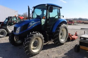 2014-NEW-HOLLAND-T4