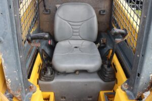 2015-GEHL-R135-76773-4